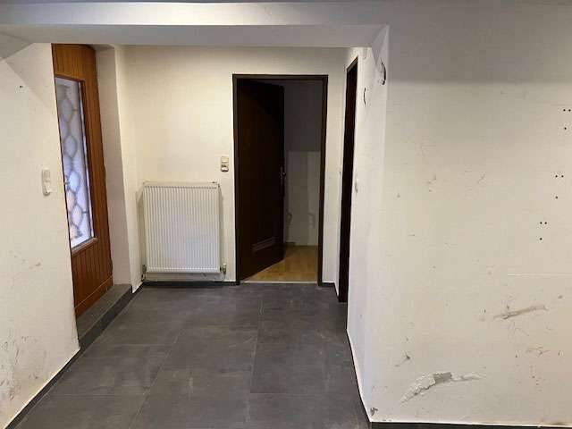 Immobilie in Loosdorf - In Loosdorf, nur etwa 15 Kilometer von Mistelbach entfernt, steht ein charmantes, kleines Wohnhaus zum Verkauf - Bild 2