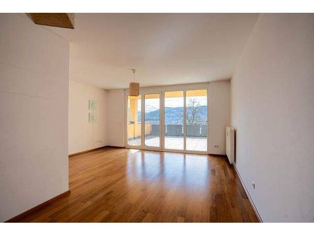 Immobilie in Krumpendorf - Wohnen, wo andere Urlaub machen - stilvolle Wohnung in Toplage am Wörthersee - Bild 2