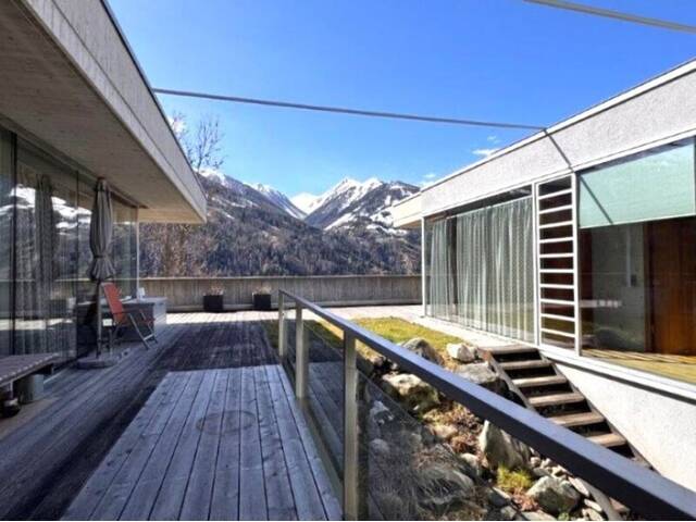 Immobilie in Lienz - Sichtbeton und klare Formen! Architektonische Besonderheit mit Freizeitwohnsitzwidmung in Osttirol! - Bild 3