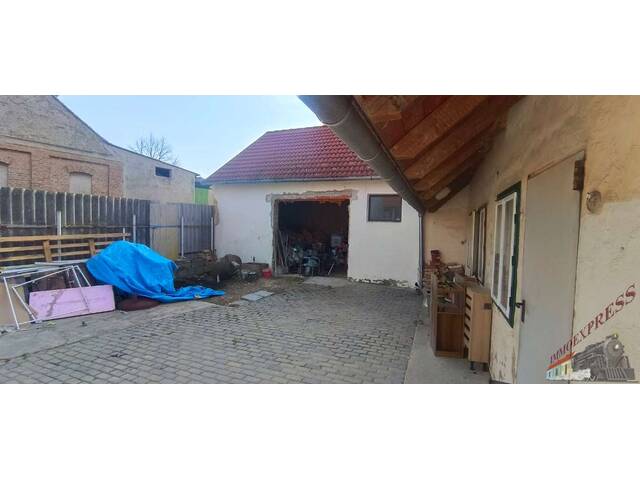 Immobilie in Weyerburg - Charmantes Einfamilienhaus mit Nebengebäude, Weinkeller & vielseitigen Nutzungsmöglichkeiten - Bild 2