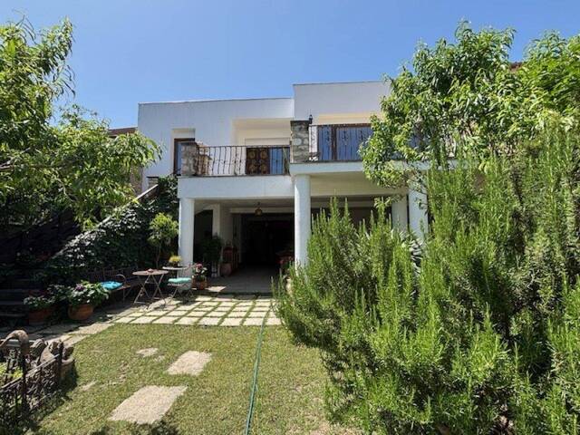 Immobilie in Winden am See - Historisches Steinhaus mit Charakter – Raum für Kunst, Geschichte und individuelles Wohnen - Bild 0