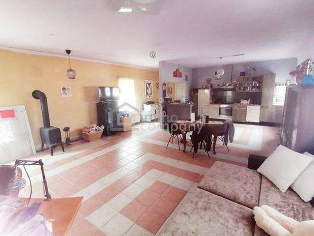 Immobilie in Hainburg an der Donau - Weitläufigkeit und großzügiger Freiraum - Bild 0