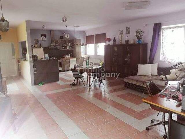 Immobilie in Hainburg an der Donau - Weitläufigkeit und großzügiger Freiraum - Bild 1