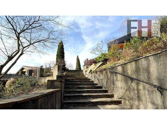 Immobilie in Riederberg - Gediegenes Einfamilienhaus mit herrlichem Garten und Schwimmteich in absoluter Ruhelage! - Bild 3