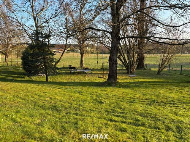 Immobilie in St. Marienkirchen bei Schärding - ***OPEN HOUSE Freitag, 17. April 2026 von 13 - 16 Uhr*** Großzügiges Reihenhaus in ruhiger und idyllischer Grünlage nahe Zentrum - Bild 1