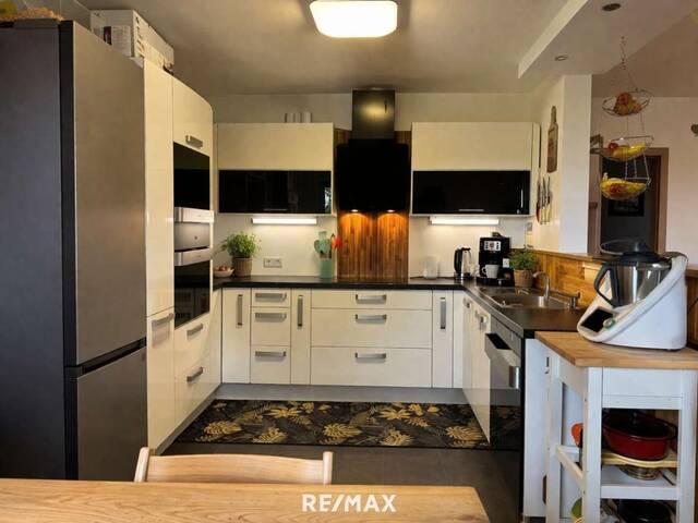 Immobilie in St. Marienkirchen bei Schärding - ***OPEN HOUSE Freitag, 17. April 2026 von 13 - 16 Uhr*** Großzügiges Reihenhaus in ruhiger und idyllischer Grünlage nahe Zentrum - Bild 2