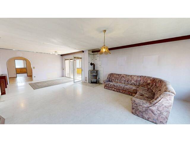 Immobilie in Franzensdorf - Einfamilienhaus mit Garten in Franzensdorf - Bild 2