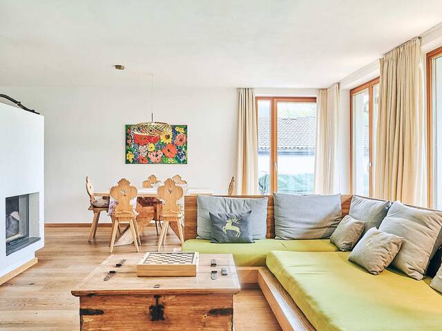 Immobilie in Leutasch - Exklusive Maisonette-Wohnung in Leutasch: 164 m² + Doppelgarage + Garten + Pool - Bild 0