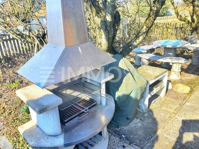 Immobilie in Hofkirchen im Traunkreis - Kleingartenhaus auf Doppelparzelle mit Gartenanlage und Schwimmteich! - Bild 4