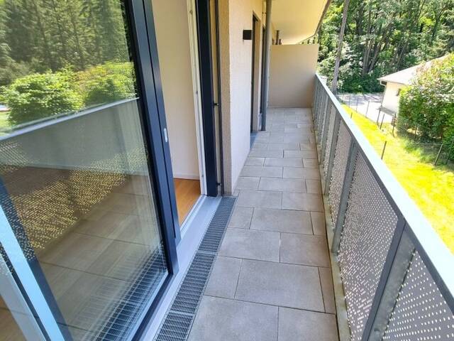 Immobilie in Kaltenleutgeben - FRÜHJAHRSAKTION!! Zwischen Wienerwald und Weltstadt. Lebens(t)raumerfüller im Wienerwald! TOP Neubauwohnung mit viel Freiraum! Traumhafte Rundum-Terrasse + Ideale Raumaufteilung + Grün wohin das Auge reicht + Luftwärmepumpe! - Bild 2