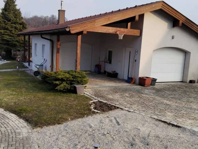 Immobilie in Wiesen - WIESEN , schöne Ruhelage, traumhafte Liegenschaft mit Wintergarten, Pool, Biotop, 4 Garagen etc. (Provisionsfrei) - Bild 3