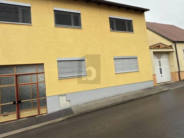 Immobilie in Walbersdorf - IN TOP RUHELAGE MIT 2 WOHNEIHEITEN UND SONNIGEM SÜD-WEST GARTEN - Bild 0