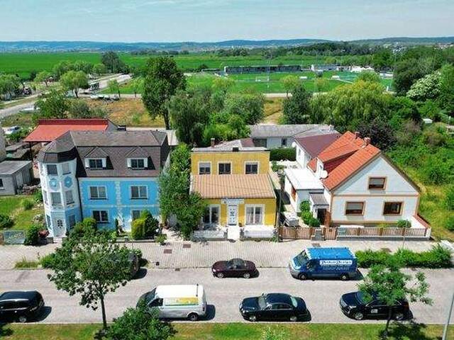 Immobilie in Neusiedl am See - Neusiedl: Künstlervilla - GANZ NAH AM SEE ! - Bild 4