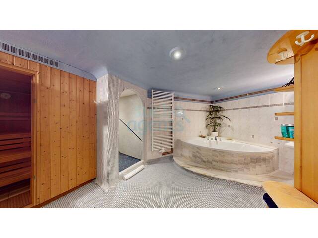 Immobilie in Pollingberg - Preisu-pdate - Exklusives Architektenhaus jetzt € 590.000,- - Bild 2