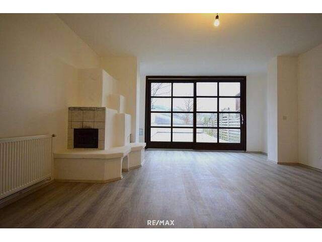 Immobilie in Traisen - In Traisen: Wohnung 88m²- renoviert- mit großer Terrasse tollem Ausblick für nur 119.000 € zzgl. 7.000 € für Parkplatz! - Bild 3