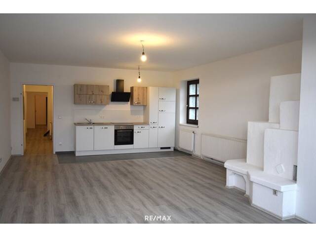 Immobilie in Traisen - In Traisen: Wohnung 88m²- renoviert- mit großer Terrasse tollem Ausblick für nur 119.000 € zzgl. 7.000 € für Parkplatz! - Bild 3