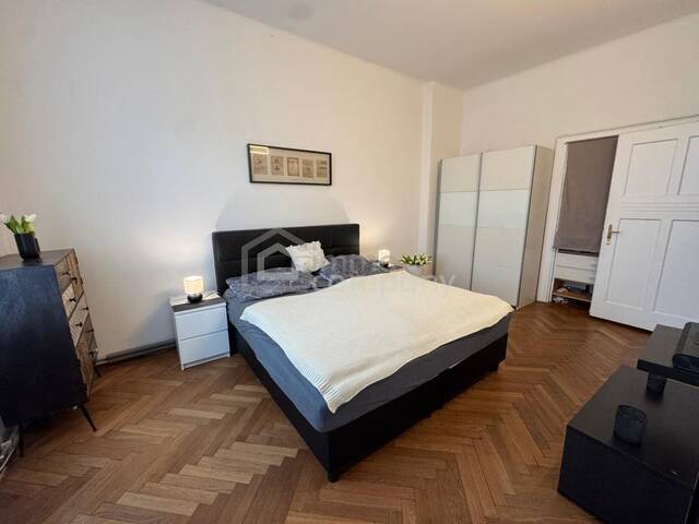 Immobilie in Bruck an der Mur - Wohnen & Arbeiten clever kombiniert - Altbau mit 2 Eingängen - Bild 2