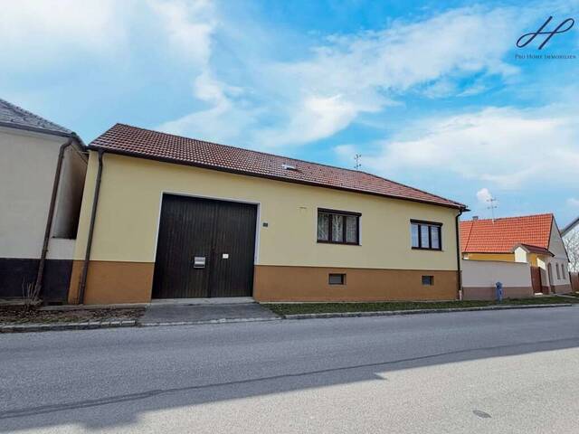 Immobilie in Klostermarienberg - Einfamilienhaus mit Potenzial und großzügigem Garten - Bild 1