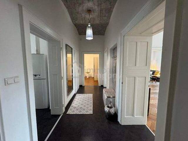 Immobilie in Bruck an der Mur - Wohnen & Arbeiten clever kombiniert - Altbau mit 2 Eingängen - Bild 3