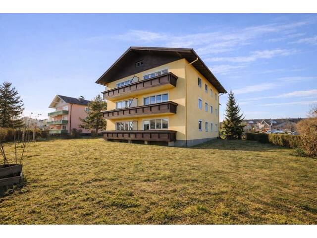Immobilie in Henndorf am Wallersee - Attraktive 4-Zimmer-Wohnung mit Balkon und Stellplatz - Bild 0