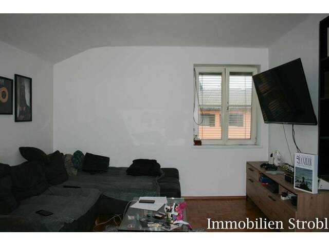 Immobilie in Seekirchen am Wallersee - Gemütliche 3-Zimmer-Wohnung im Herzen von Seekirchen am Wallersee - Bild 1