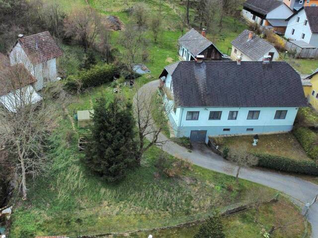 Immobilie in Neuhaus - Geräumiges Haus mit großem Grundstück und Nebengebäude! - Bild 3