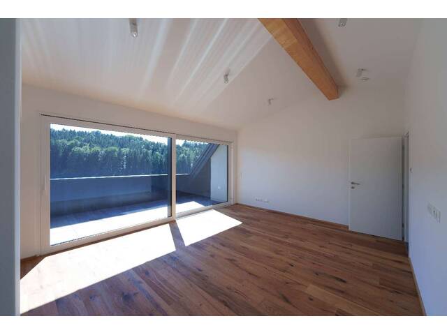 Immobilie in Plainfeld - Wohndomizil Sonnenhang in Oberplainfeld Erstklassige 3-Zimmer-Dachterrassenwohnung - Bild 0