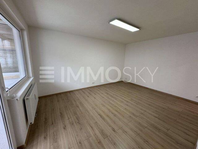 Immobilie in Ernstbrunn - PÄRCHEN SCHMUCKSTÜCK MIT LOGGIA-NEUE PREIS! - Bild 3