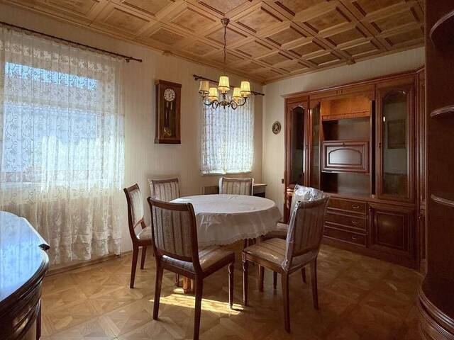 Immobilie in Gerasdorf - It´s your Choice 2 - Fertiges Haus zum Selberrenovieren! - Bild 1