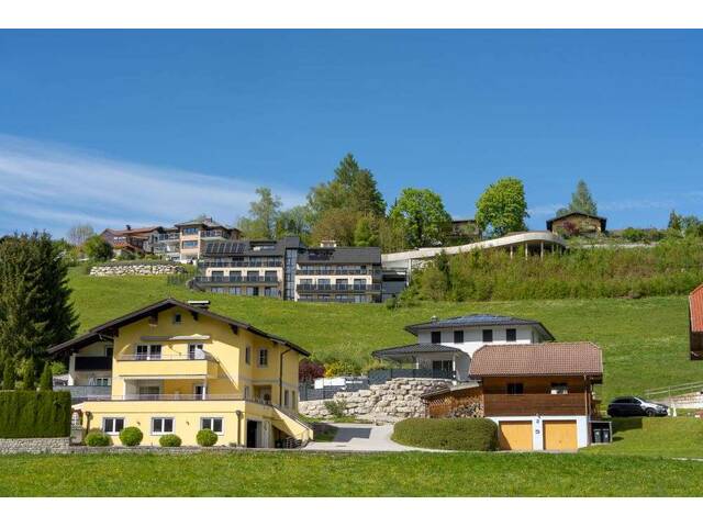 Immobilie in Plainfeld - Wohndomizil Sonnenhang in Oberplainfeld Exquisite 4-Zimmer-Traumwohnung mit himmlischer Gartenterrasse - Bild 4