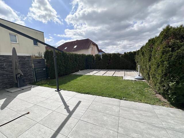 Immobilie in Münchendorf - Sonniges Eckreihenhaus mit Pool, Garage und Keller! - Bild 4