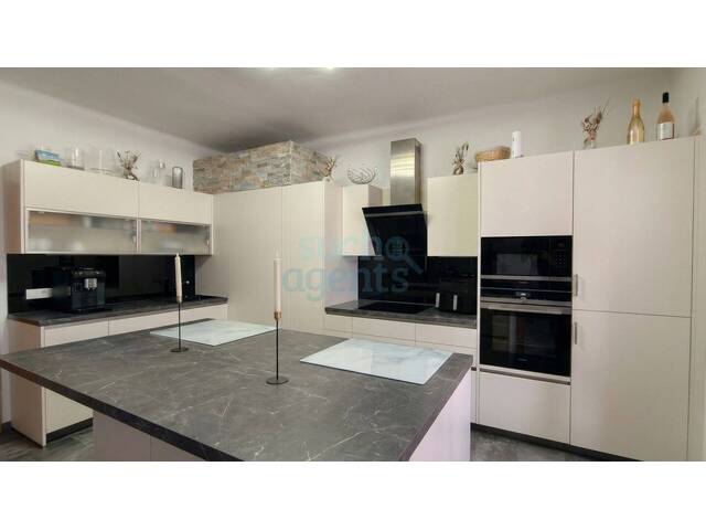 Immobilie in Bad Vöslau - 4 Zimmer Maisonette Wohnung mit ca. 111 m² Wohnfläche - Bild 1