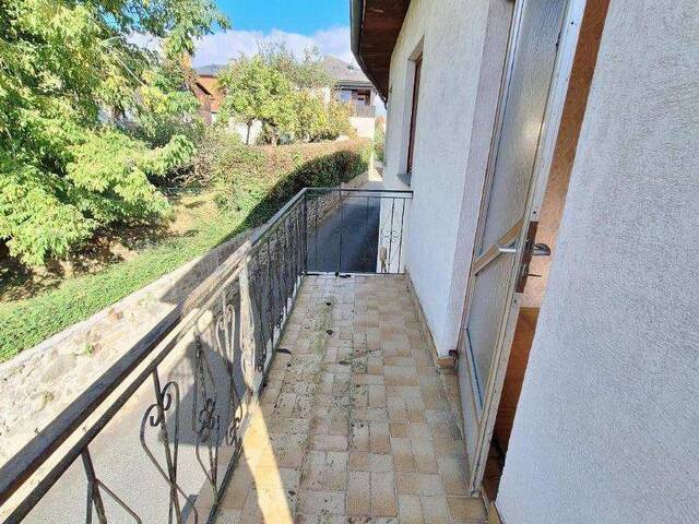 Immobilie in Friedberg - Ihr Traumhaus mit 2 getrennten Wohneinheiten in Friedberg! - Bild 3