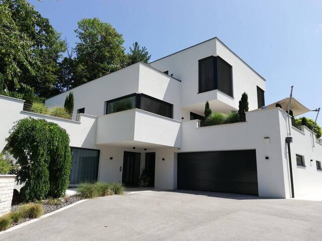 Immobilie in Hargelsberg - EXKLUSIVE VILLA MIT BLICK IN DIE BERGE - Bild 2