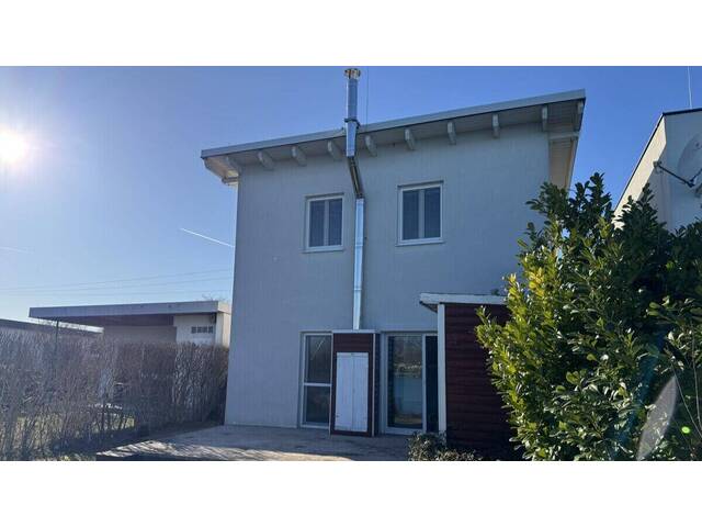 Immobilie in Münchendorf - 2482 Münchendorf | Charmantes SEEHAUS ca. 102 m² am türkisblauen, paradiesischen Dürrsee | Direkter Seezugang - Bild 1