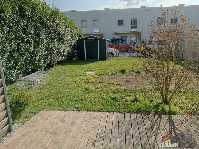 Immobilie in Traiskirchen - Stilvolle Doppelhaushälfte mit kleinem Garten und 2 PKW-Stellplätzen in Traiskirchen wartet auf Sie! - Bild 1