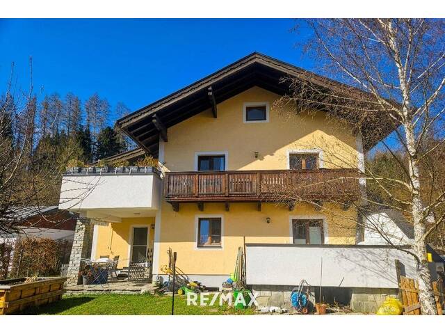 Immobilie in Bruck an der Großglocknerstraße - Mehrfamilienhaus mit Potenzial in zentraler Lage von Bruck an der Großglocknerstraße - Bild 0