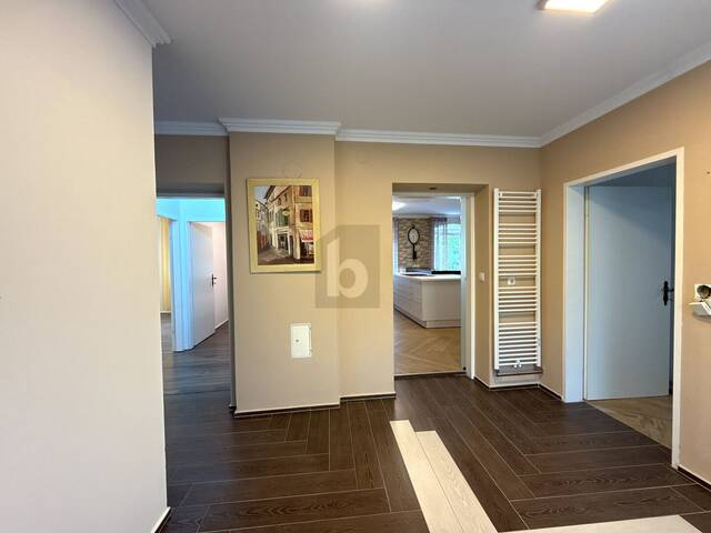 Immobilie in Aggsbach - IDYLLISCHE LAGE MIT HANG-GARTEN UND WUNDERBARER BERGSICHT UND RUHELAGE - Bild 2