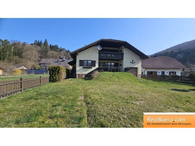 Immobilie in Klausen-Leopoldsdorf - GERÄUMIGES EINFAMILIENHAUS MIT TERRASSE, GARTEN UND GARAGE - Bild 1