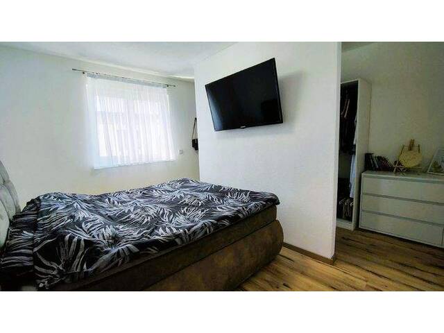 Immobilie in Mattighofen - Wohnung in einem 2-Parteienhaus - inkl. Garten in Ruhelage! Nur 2 Km bis Mattighofen - Bild 3