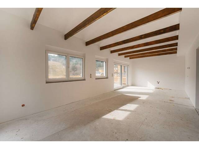 Immobilie in Lichtenberg - Panoramatraum über Linz – Stilvoll saniertes Zuhause in exklusiver Ruhelage (Fertigstellung: Mitte April 2026) - Bild 1