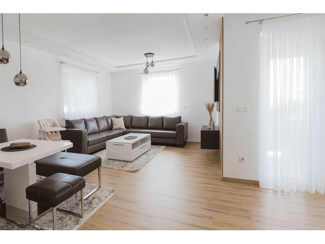 Immobilie in Mattighofen - Wohnung in einem 2-Parteienhaus - inkl. Garten in Ruhelage! Nur 2 Km bis Mattighofen - Bild 0
