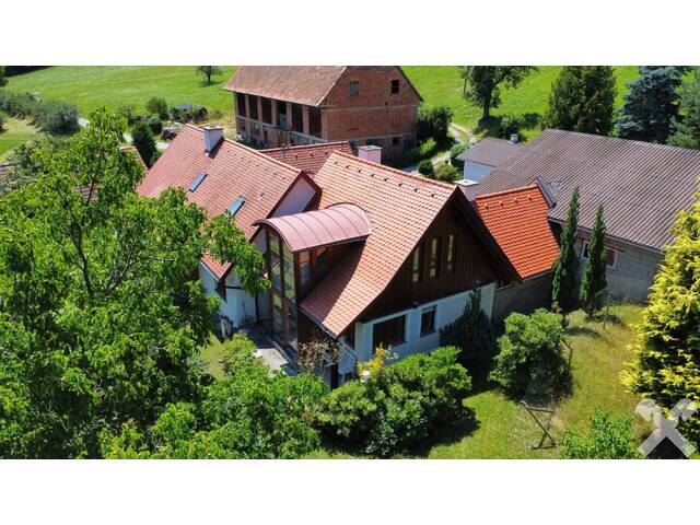 Immobilie in Kumberg - Idyllische alte Apfelplantage mit Wald, Wohnhaus, Kellerstöckl und Stallungen in Kumberg b. Graz (Kopie 24.03.2026 18:23:58) - Bild 3