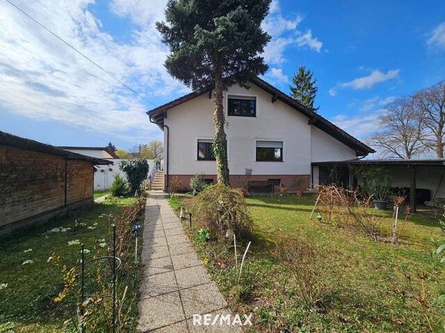 Immobilie in Waidendorf - Haus mit viel Potential und großem Garten - Bild 0