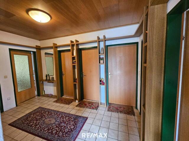 Immobilie in Waidendorf - Haus mit viel Potential und großem Garten - Bild 4