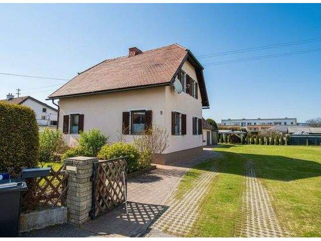 Immobilie in Zeltweg - Wohnhaus mit 2 Garagen und großem Garten - verwirklichen Sie Ihre Wohnideen - Bild 0