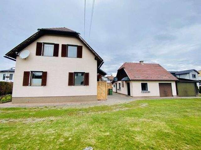 Immobilie in Zeltweg - Wohnhaus mit 2 Garagen und großem Garten - verwirklichen Sie Ihre Wohnideen - Bild 1