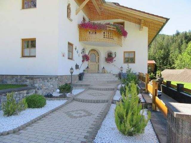 Immobilie in Ehrwald - Landhaus Bachgeflüster - Bild 3