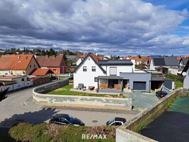 Immobilie in Fürstenfeld - Helle 3-Zimmer-Wohnung mit großer West-Terrasse und hochwertiger Ausstattung in ruhiger Lage - Bild 2