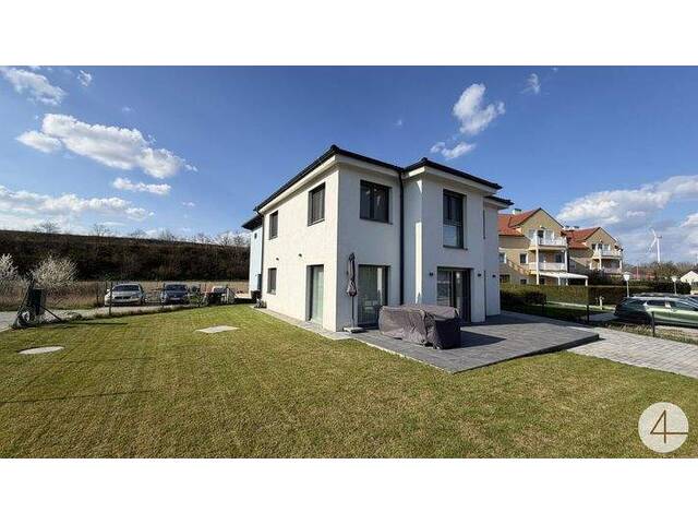 Immobilie in Schrick - Neuwertiges Einfamilienhaus in Schrick - Ihr Familientraum mit guter Anbindung nach Wien - Bild 0